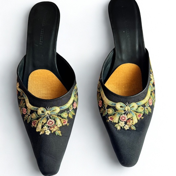 Chelsea Textiles Shoes - Chelsea Textiles Black Floral Embroidered Kitten Heel Mules Size 10